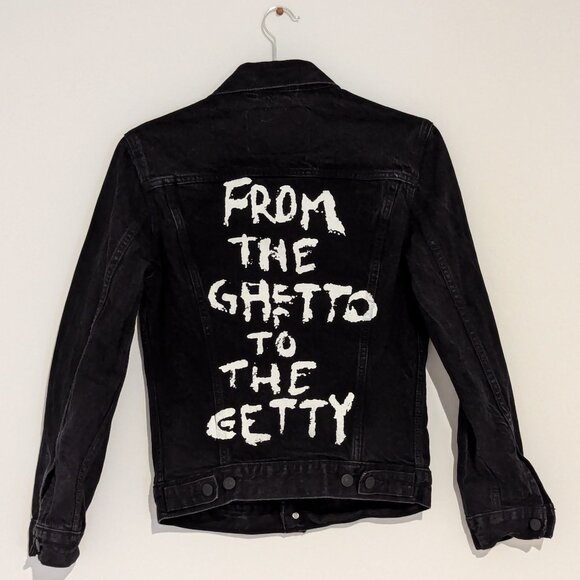 Men's Levi's Jeans X‎ Jo Koy Black Jean Jacket From Ghetto to Getty Sz XS - Picture 1 of 4
